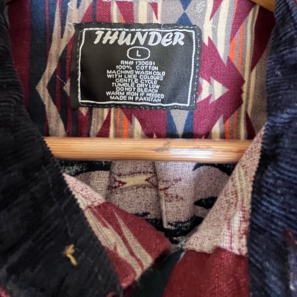 Thunder Men's Tribal Western Southwest Pattern Button-Up Shirt Red Navy Size L - Picture 3 of 4